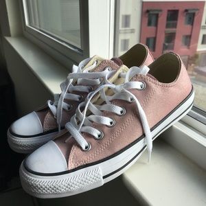 💒 Sparkly Pink Converse